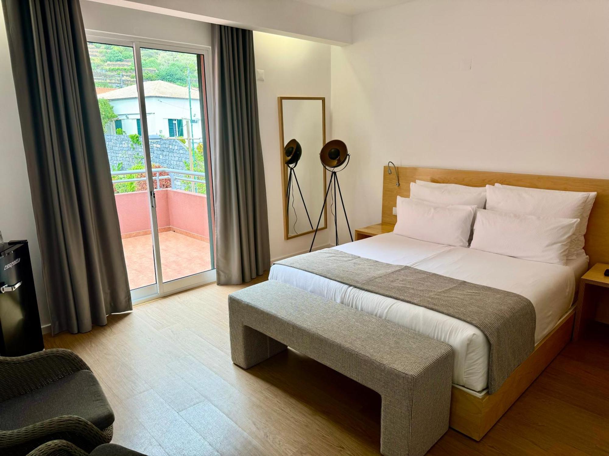 Boutique Hotel จาร์ดิงโดมาร์ ภายนอก รูปภาพ